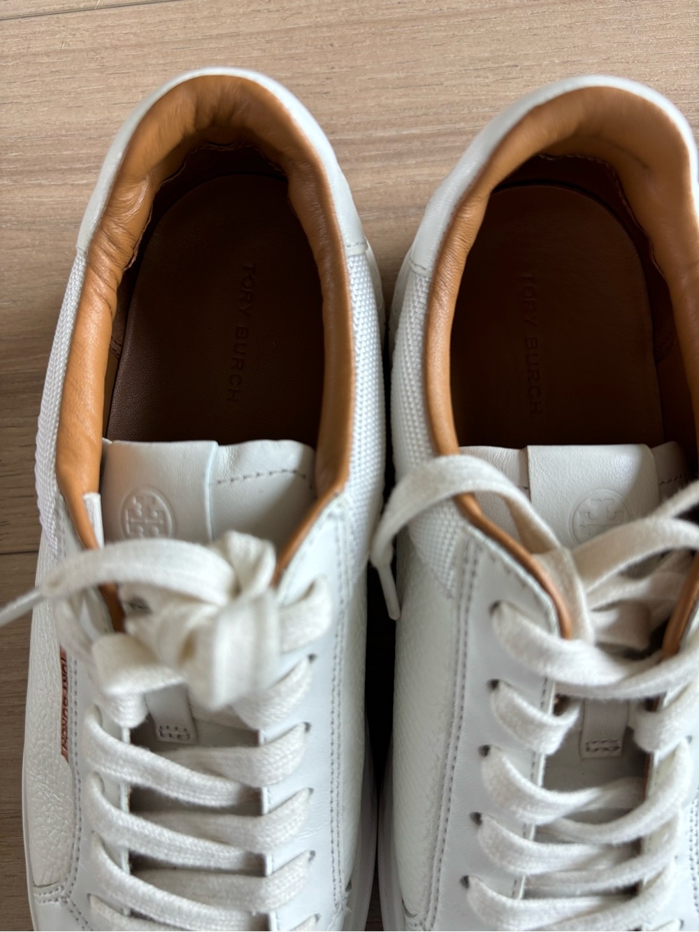 Tory Burch White Leather Low-Top Sneakers - Picture 4 of 7